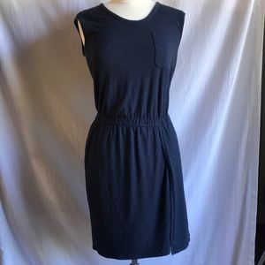 Navy blue Theory dress